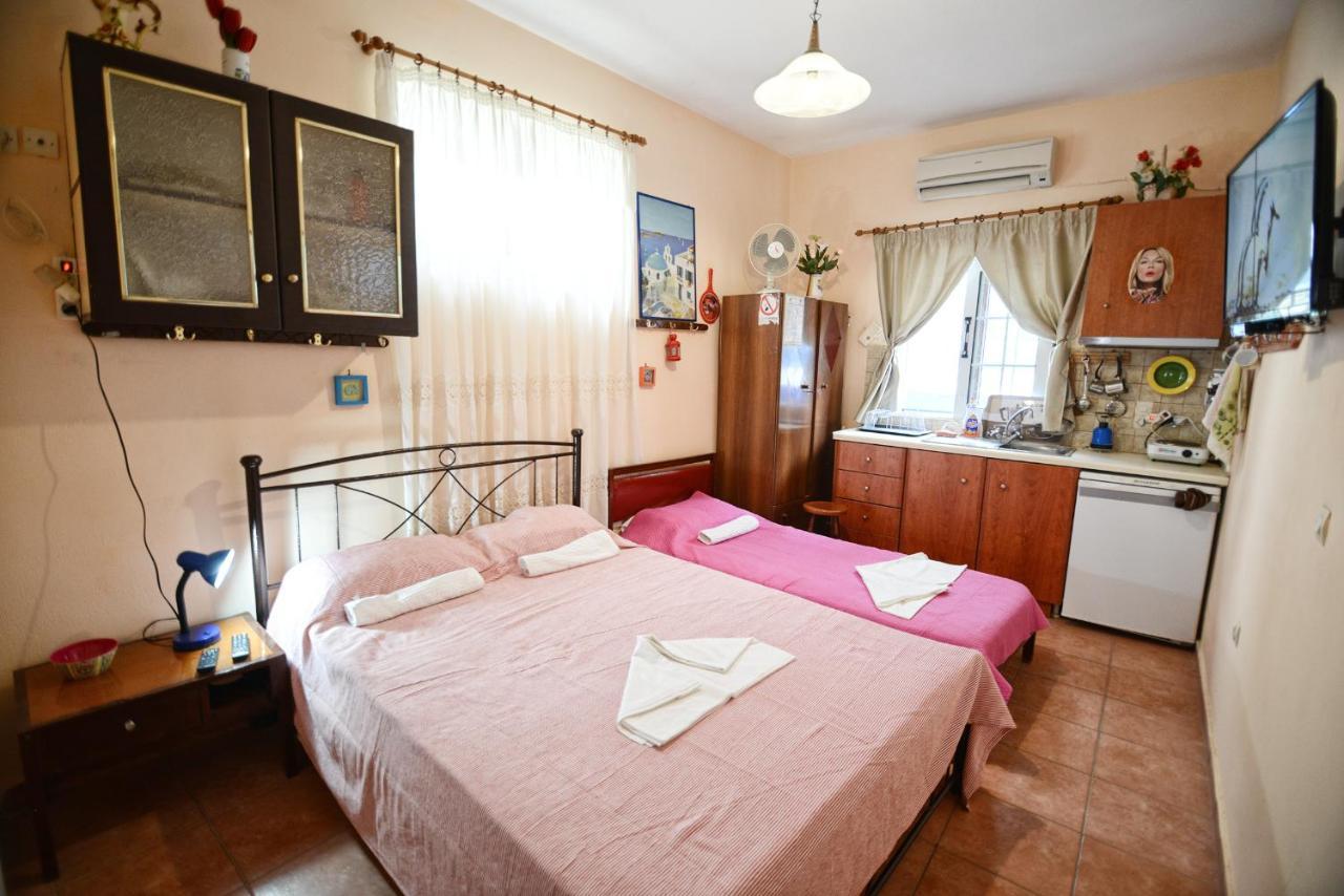 Ikaria Studios Manganitis Ngoại thất bức ảnh