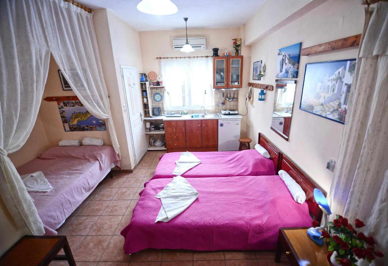 Ikaria Studios Manganitis Ngoại thất bức ảnh