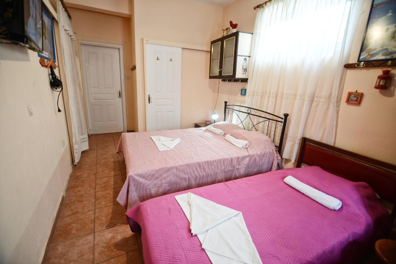 Ikaria Studios Manganitis Ngoại thất bức ảnh