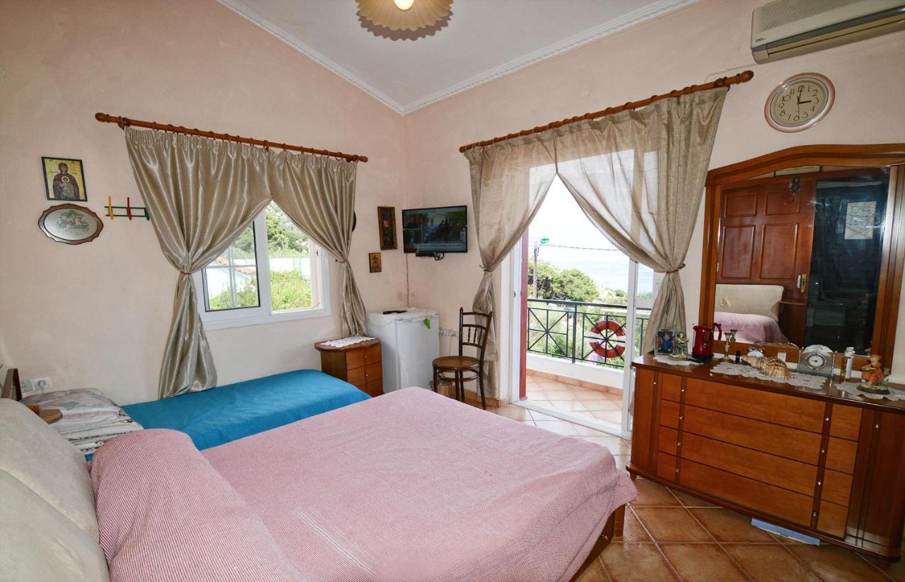 Ikaria Studios Manganitis Ngoại thất bức ảnh