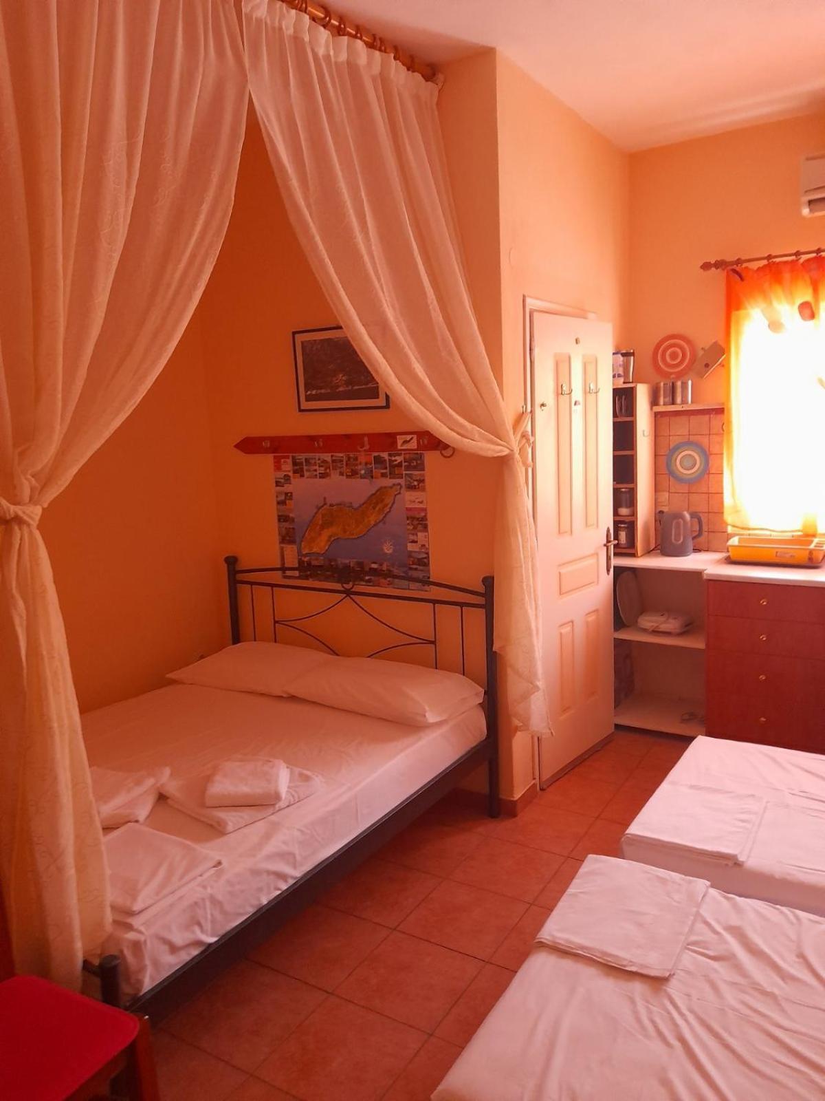 Ikaria Studios Manganitis Ngoại thất bức ảnh